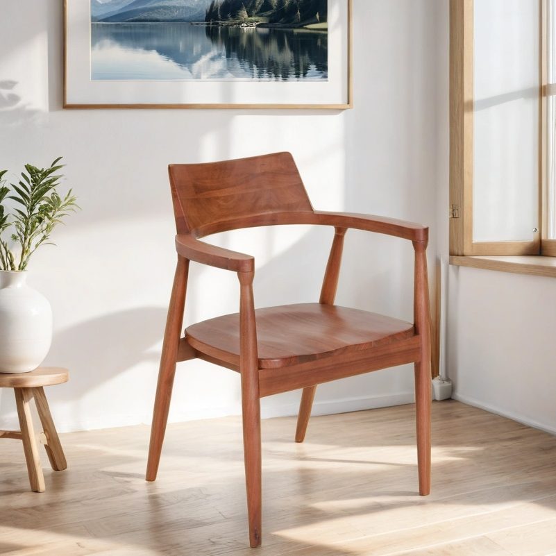 UWW_Fendi Chair
